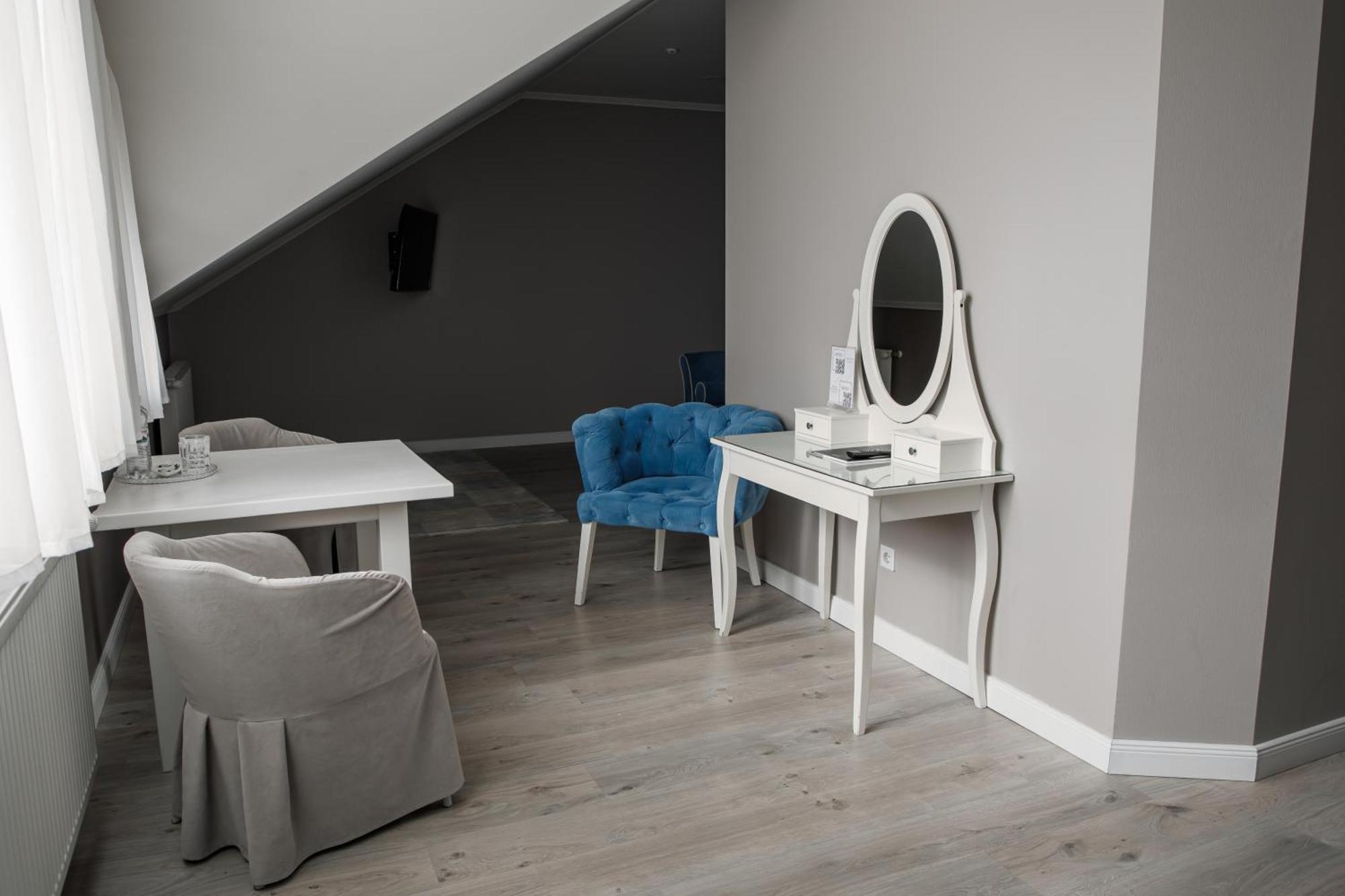 Rivoli Hotel Csernyivci Kültér fotó