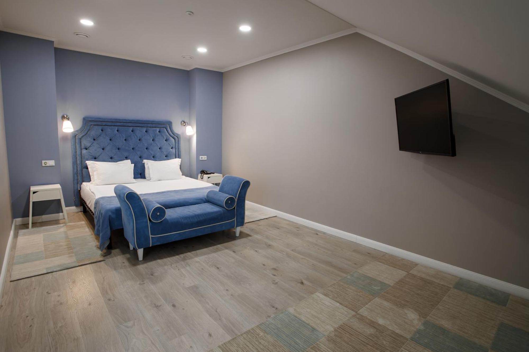 Rivoli Hotel Csernyivci Kültér fotó